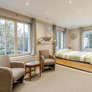  Appartement Cosy Close To Bruxelles South Charleroi Airport
